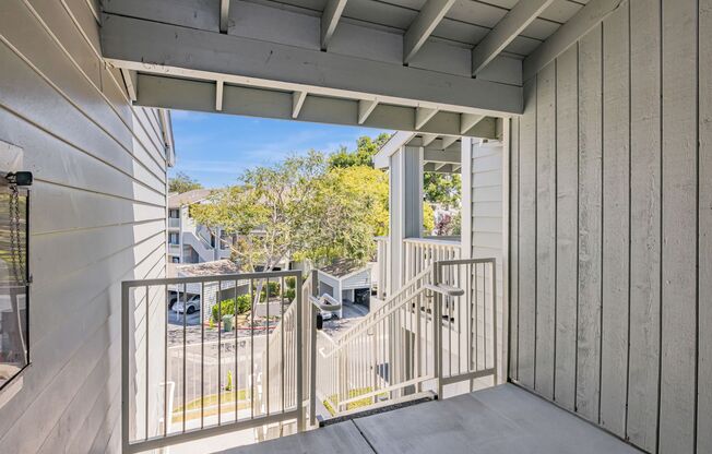 Top-Floor 2BR Condo for Rent – Gated Community, Prime Fremont Location