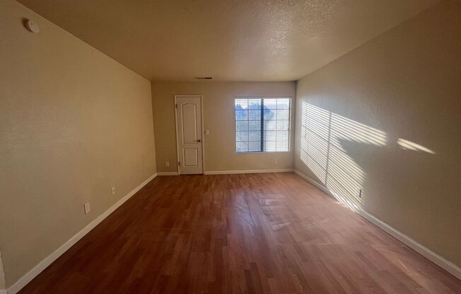 2 beds, 2 baths, $1,350