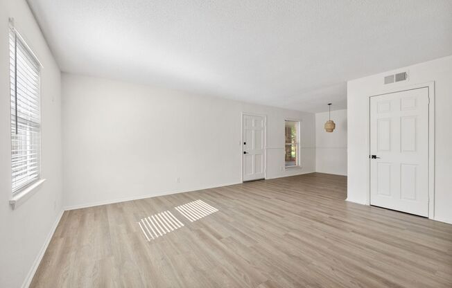 3 beds, 2 baths, 1,150 sqft, $1,745