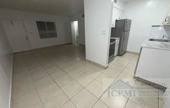 2 beds, 1 bath, 805 sqft, $1,895, Unit 103