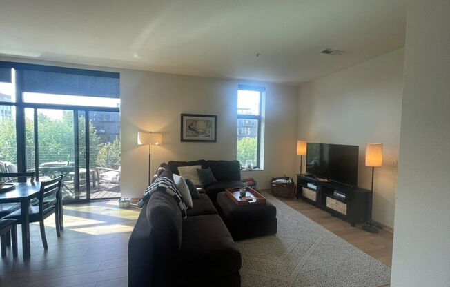 1 bed, 1 bath, 729 sqft, $1,625, Unit 311