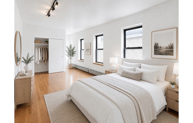 314 W 52 ST