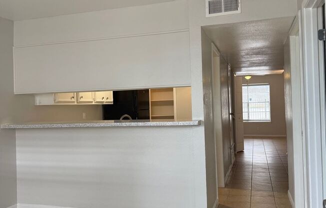 3 beds, 2 baths, 1,256 sqft, $1,550, Unit 12-1201 W/D