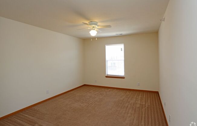 2 beds, 2 baths, 1,084 sqft, $1,300, Unit Apt 69