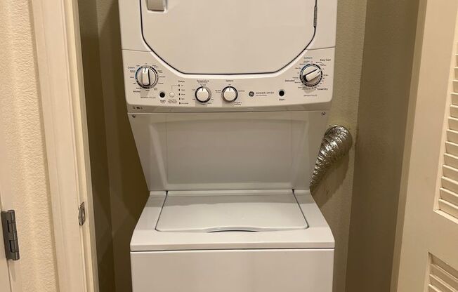 1 bed, 1 bath, $1,395, Unit # 331
