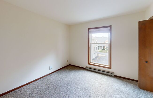 2 beds, 2 baths, 1,000 sqft, $1,780, Unit 7709CD