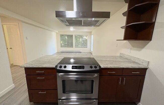 1 bed, 1 bath, 737 sqft, $2,351, Unit 202