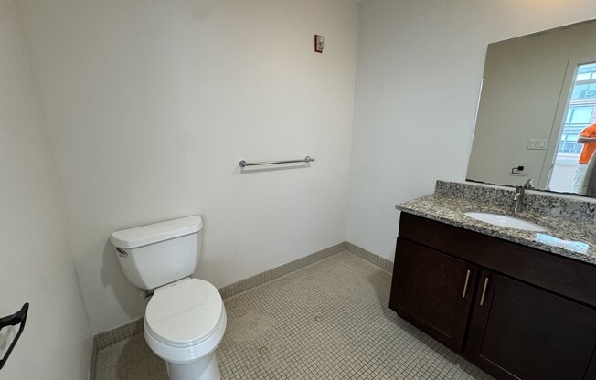 1 bed, 1 bath, 937 sqft, $3,500, Unit 502