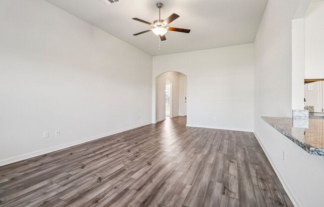 3 beds, 2 baths, 1,591 sqft, $1,945, Unit 308 Trinity Trl