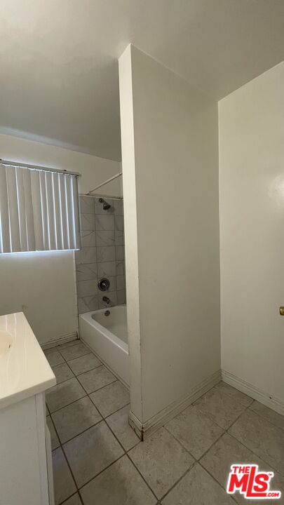 1 bed, 1 bath, 770 sqft, $2,050, Unit 1