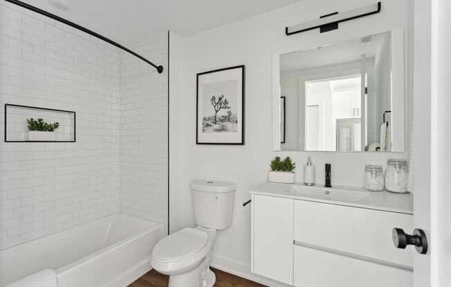 Studio, 1 bath, 500 sqft, $1,315, Unit 304