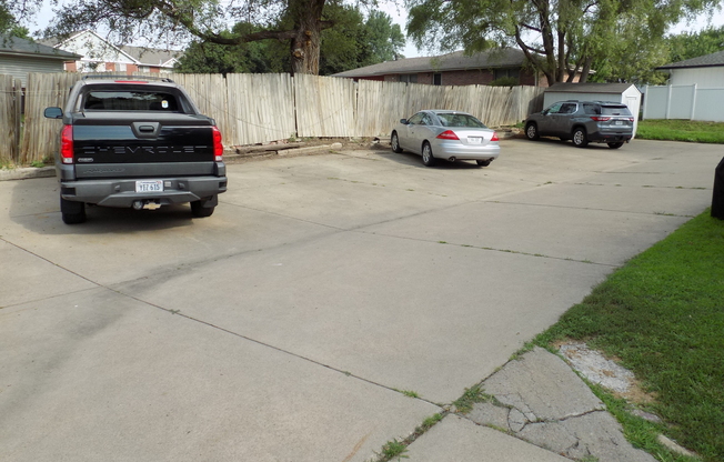 4021 N 8 ST
