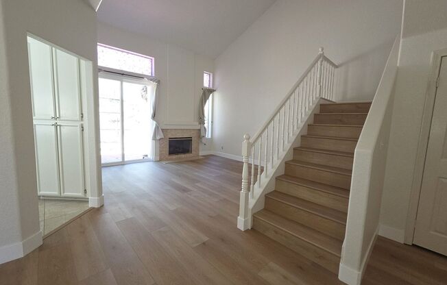 Scripps Ranch Townhome in Campton