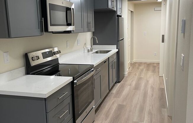 1 bed, 1 bath, 435 sqft, $1,721, Unit 2