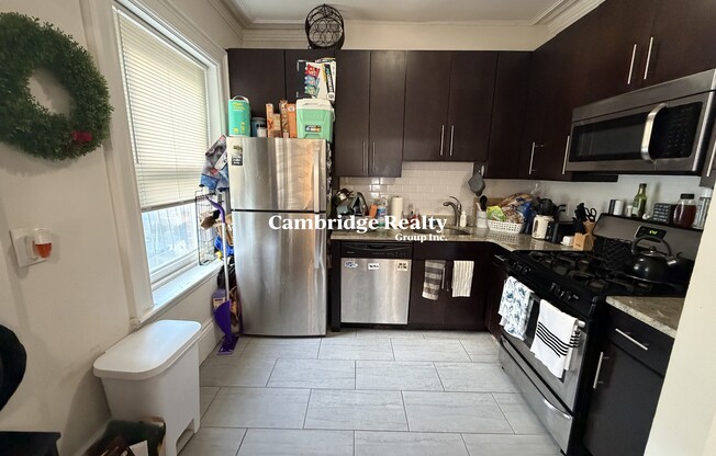 41 CRES ST