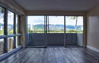 Napili Towers living area