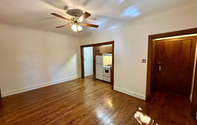 Studio, 1 bath, 400 sqft, $1,545, Unit 233-109