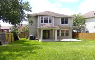 4 beds, 2.5 baths, $1,900