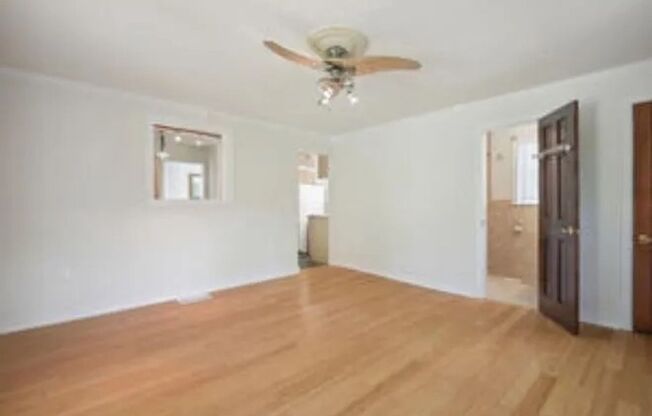 3 beds, 2.5 baths, $3,550