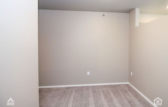 Studio, 1 bath, 558 sqft, $925, Unit 5521-5326