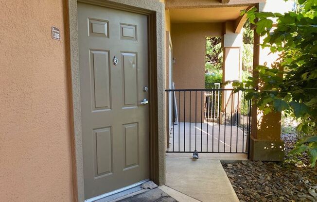 6850 Sharlands Blvd Unit R1103