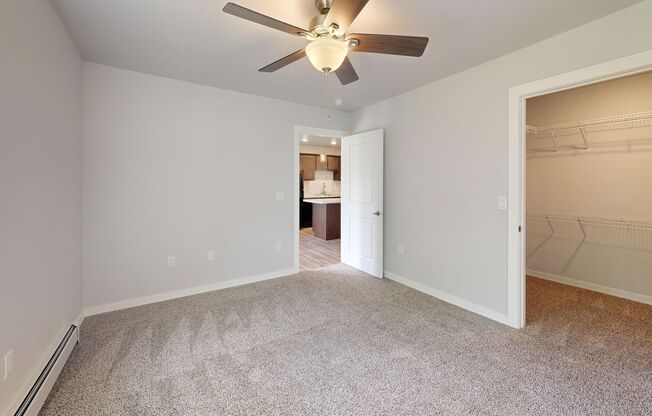 2 beds, 2 baths, 912 sqft, $1,490, Unit 2055-01
