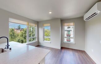 Capitol Hilltop Apartments