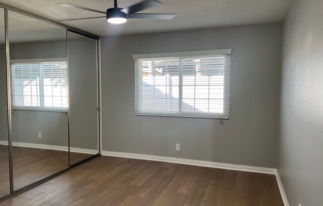 2 beds, 1 bath, 850 sqft, $2,810, Unit C-7