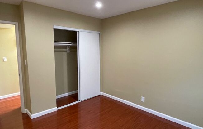 3 beds, 2.5 baths, 1,461 sqft, $3,300, Unit C