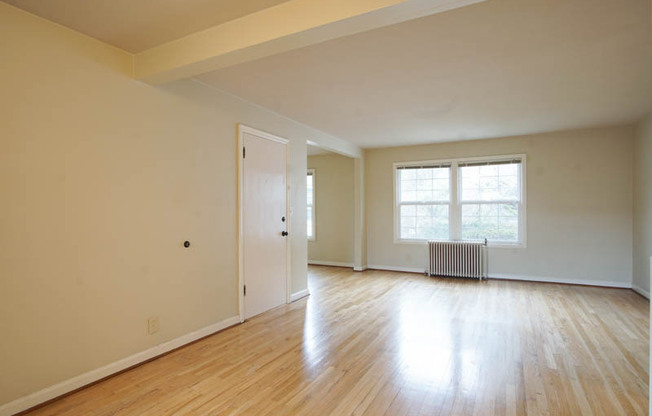 Great Restored 1 Bdr Across from Laurelhurst Park