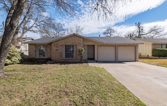 4 Bedroom, 2 Bath Home in Round Rock w/ Short Commute to IH-35