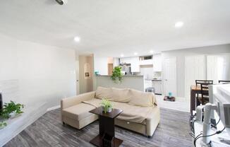 5101 Aztec Dr