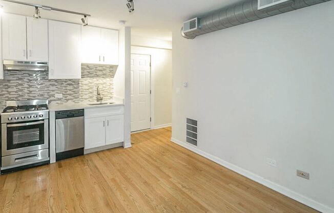 1 bed, 1 bath, 350 sqft, $1,775, Unit 2520-B7