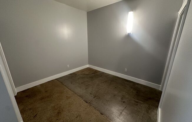 1 bed, 1 bath, 464 sqft, $1,199, Unit Unit 206