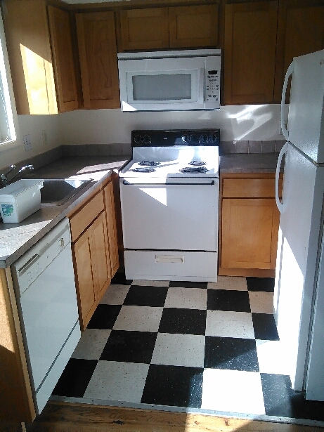 2 beds, 1 bath, $1,795, Unit 5517