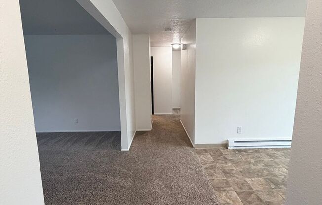 MOVE IN SPECIAL: $300 OFF - Remodeled 2 Bedroom Apartment Available NOV 10th!