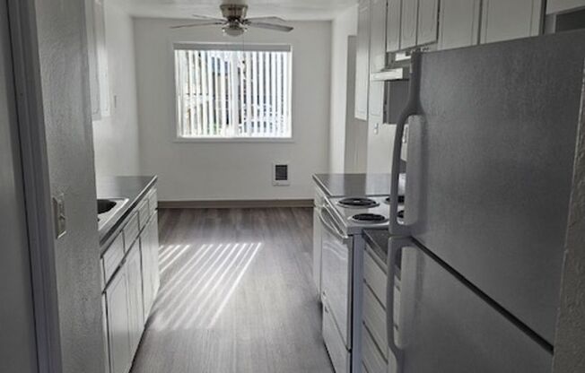 1 bed, 1 bath, 750 sqft, $1,295