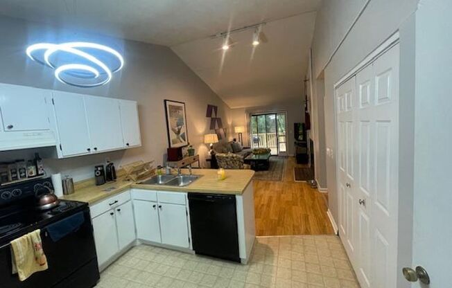 907-A Chatham Street - Bev Roberts Rentals and Property Manager