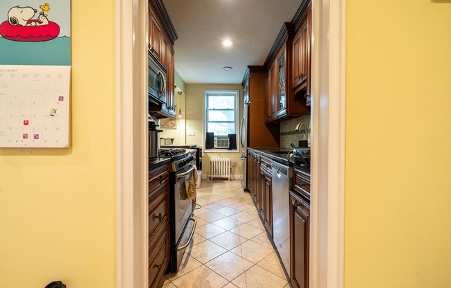 50 Follen St