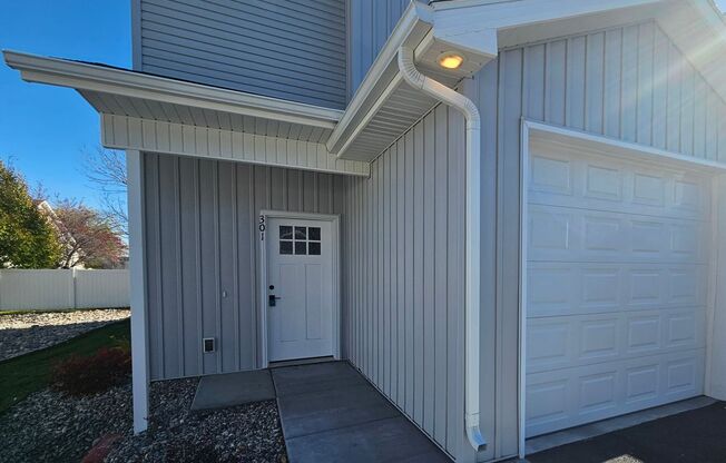 $200 Off Rent For the First 3 Months!! Newly Constructed 3 Bedroom Townhome On The West Side Of Idaho Falls!!!