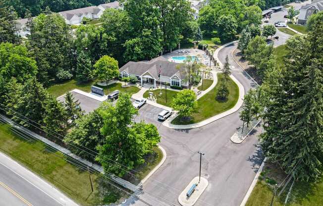 Aerial View of Leasing Office/Community Building at Orchard Lakes Apartments, Ohio 43615