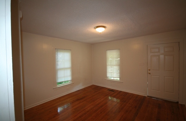 1019 Sedgefield
