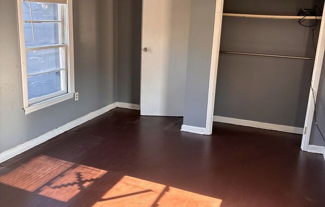 28 West 61st Street