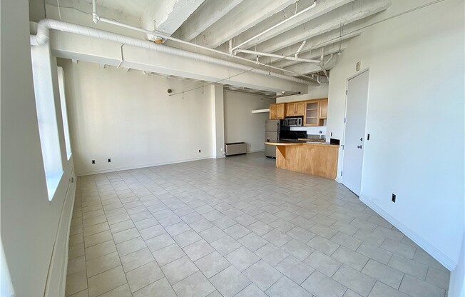 1 bed, 1 bath, 800 sqft, $2,300, Unit 1125