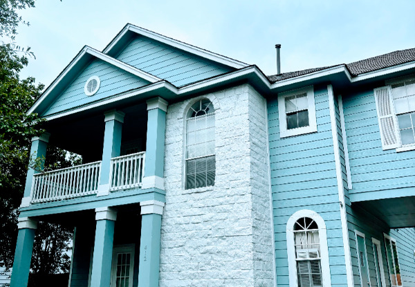 412 BRADFIELD DR