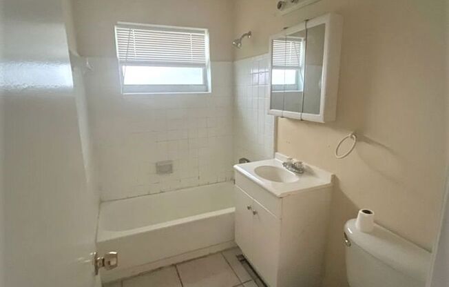 Cute 3 Bedroom House with Carport