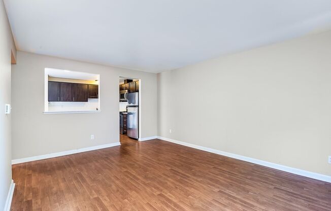 1 bed, 1 bath, 648 sqft, $1,675, Unit 1-205