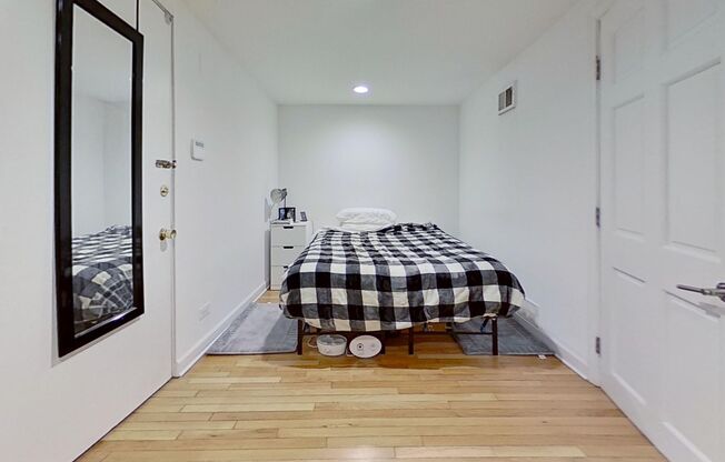 Garden Level Lakeview Two Bedroom