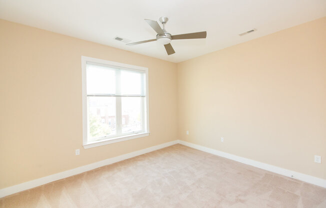 3 beds, 2 baths, 1,631 sqft, $2,500, Unit 3D