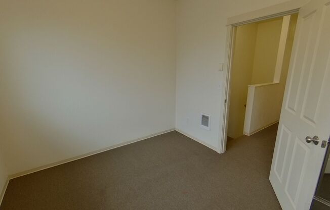 4 beds, 2.5 baths, 1,515 sqft, $3,600, Unit 29